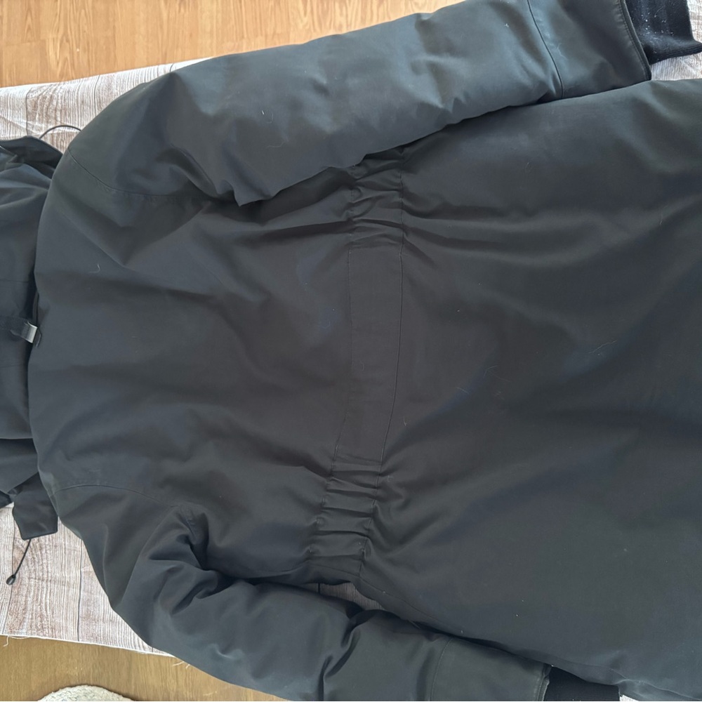 Canada Goose Black Ski Jacket with Fur-Trimmed Hood - Picture 10 of 16